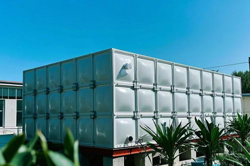 制作晉城消防水箱的玻璃鋼材料的性能指標有哪些？